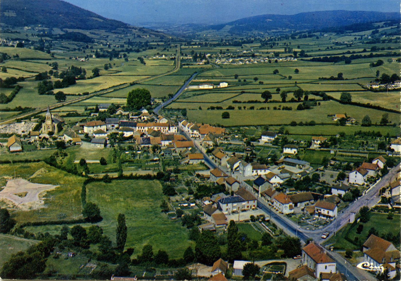 Marmagne. Vue générale aérienne.