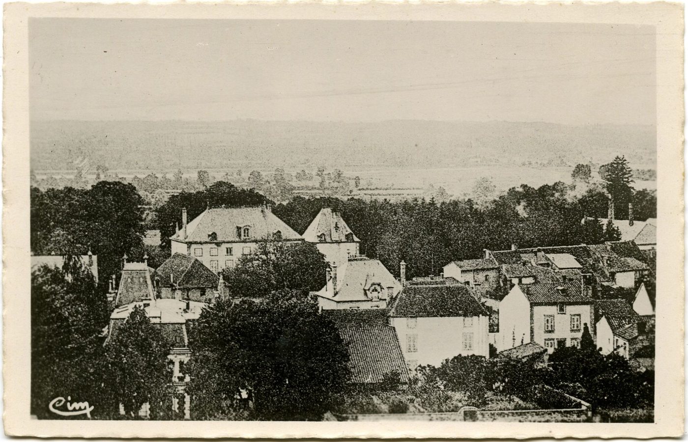 Marcigny. Vues sur la Vallée de la Loire.