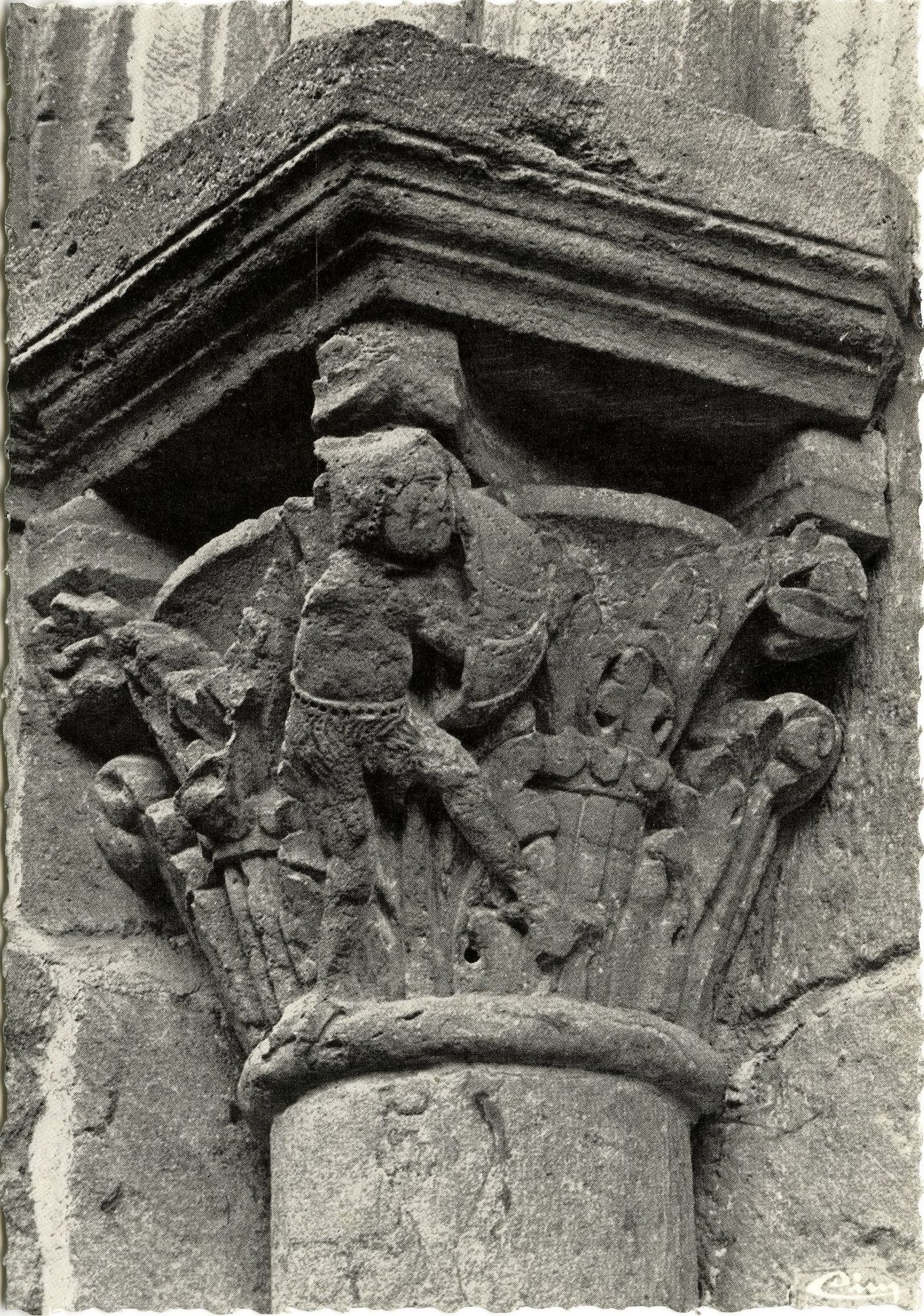 Montceaux-l'Etoile. Eglise romane (XIe s. XIIe s.). Détail du chapiteau.