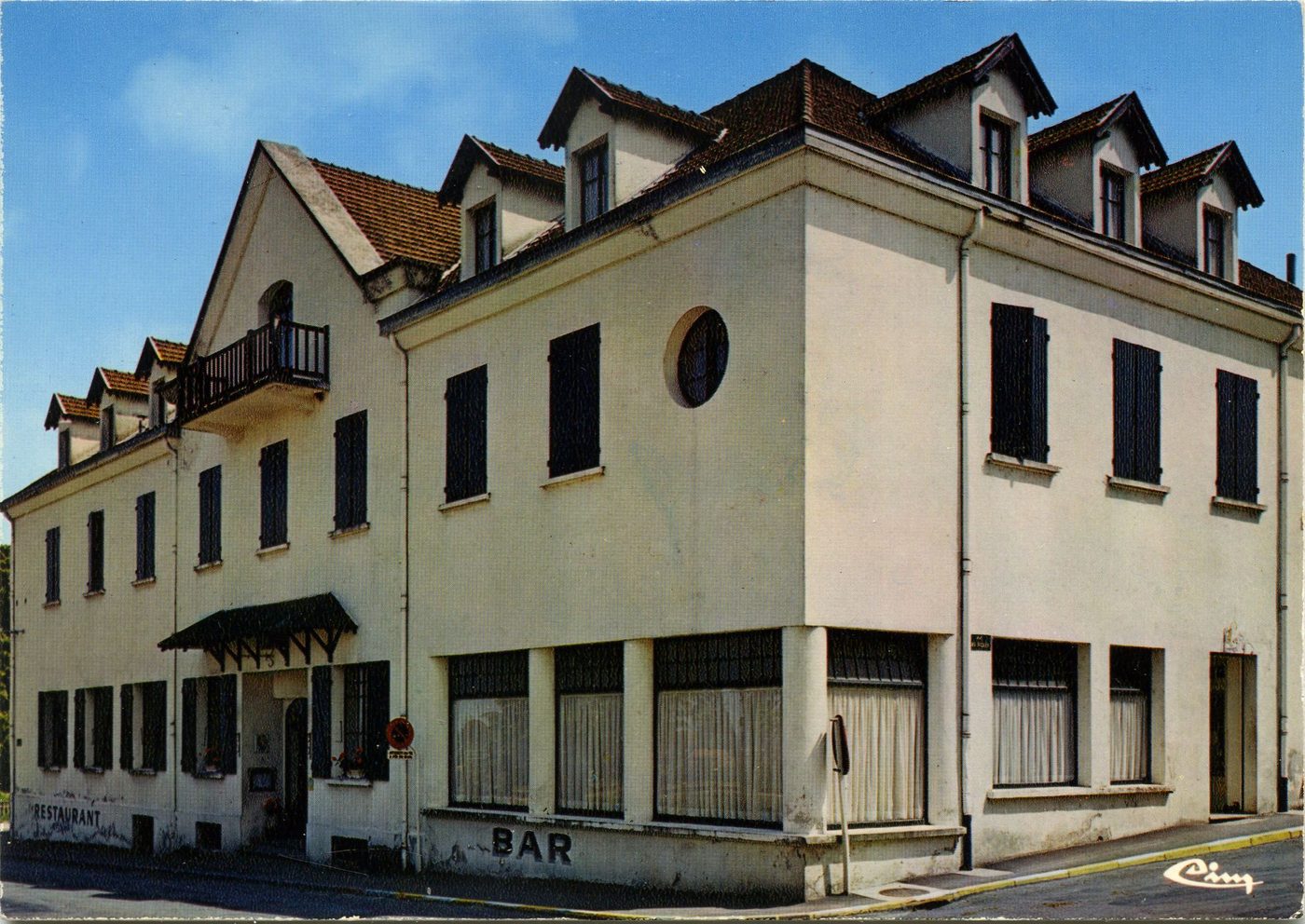 Génelard. Hôtel de la gare.