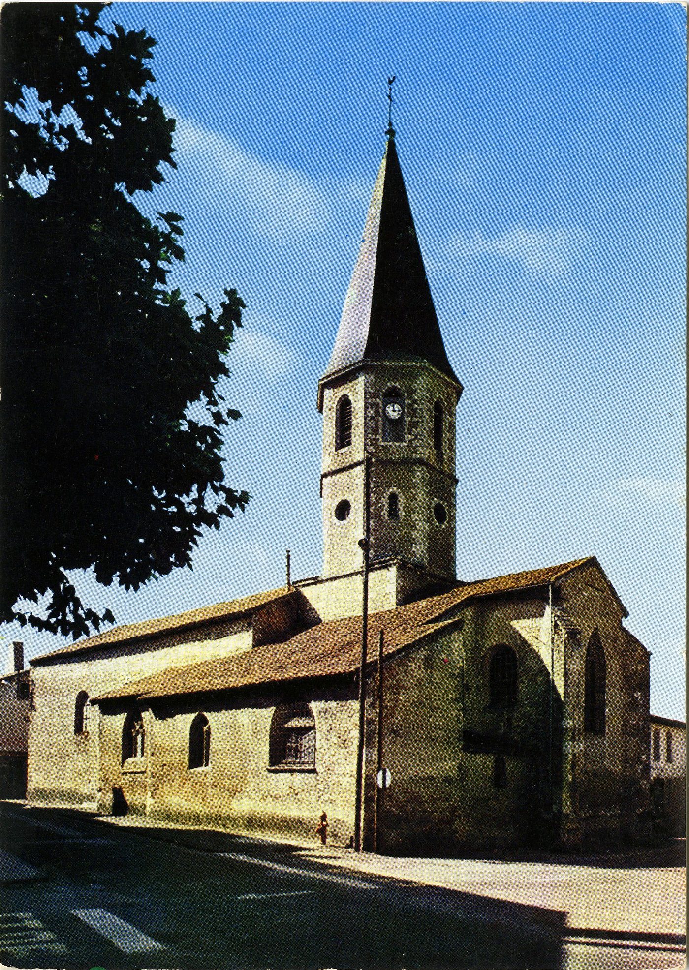 Romenay. L'église.
