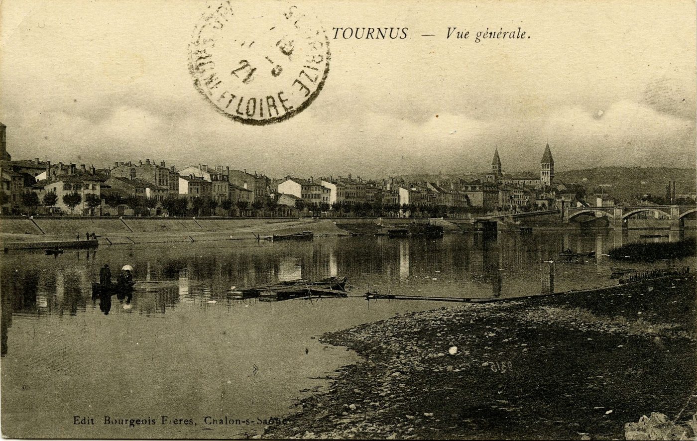 Tournus. Vue générale.