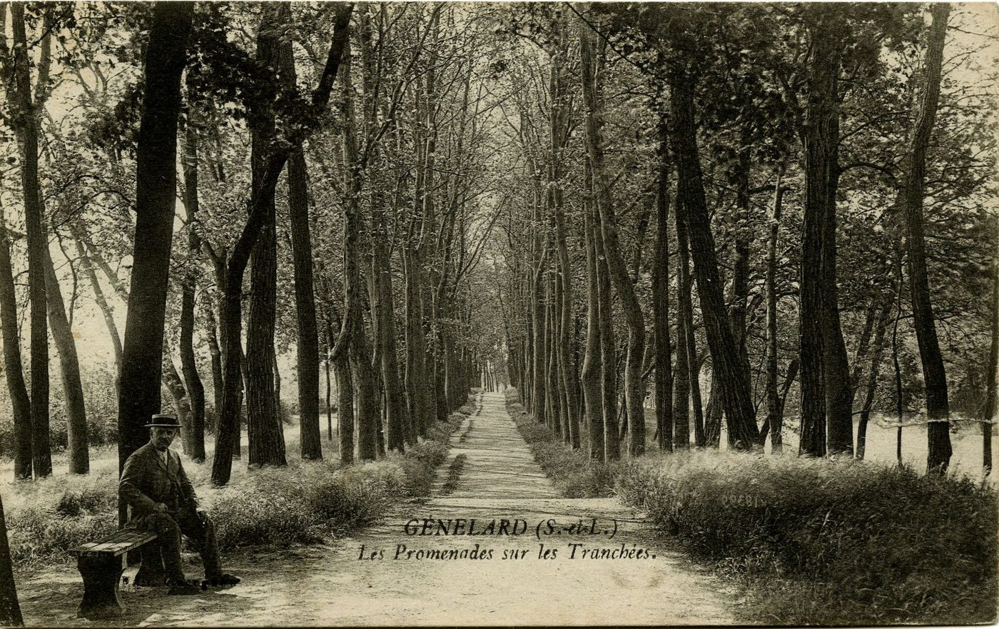 Une promenade sur les tranchées. Perrecy-les-Forges.
